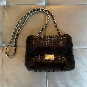 Black & gold tweed bag